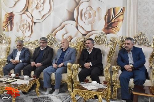 شهدا هادی و حامی جامعهاند شهدا هادی و حامی جامعهاند