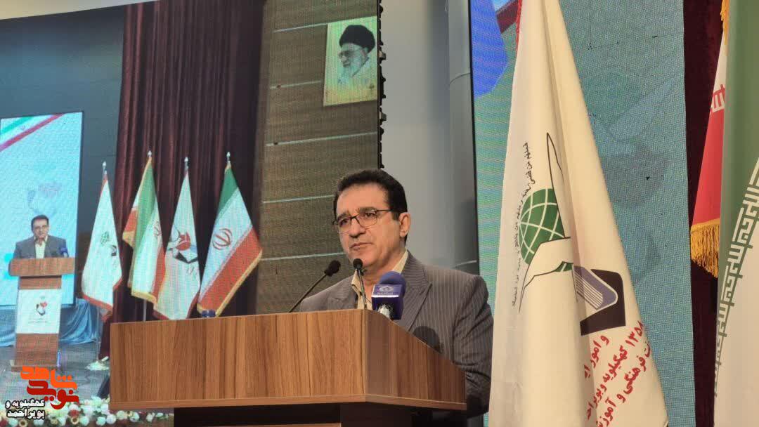 گزارش تصویری /اختتامیه نخستین جشنواره ملی داستان ایثار شهدای غریب