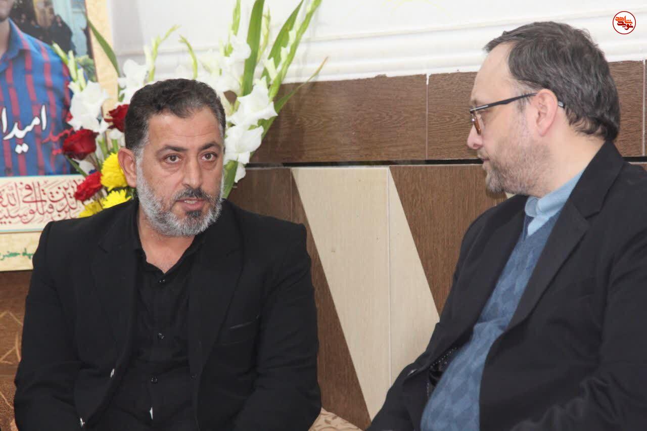 گزارش تصویری/ دیدار مدیر کل فرهنگی و تبلیغات بنیاد شهید با خانواده شهدای جنایات اخیر در خوزستان