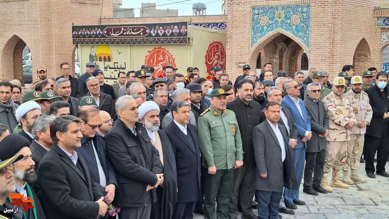 آیین غبارروبی و گلباران مزار شهدای اردبیل+ عکس