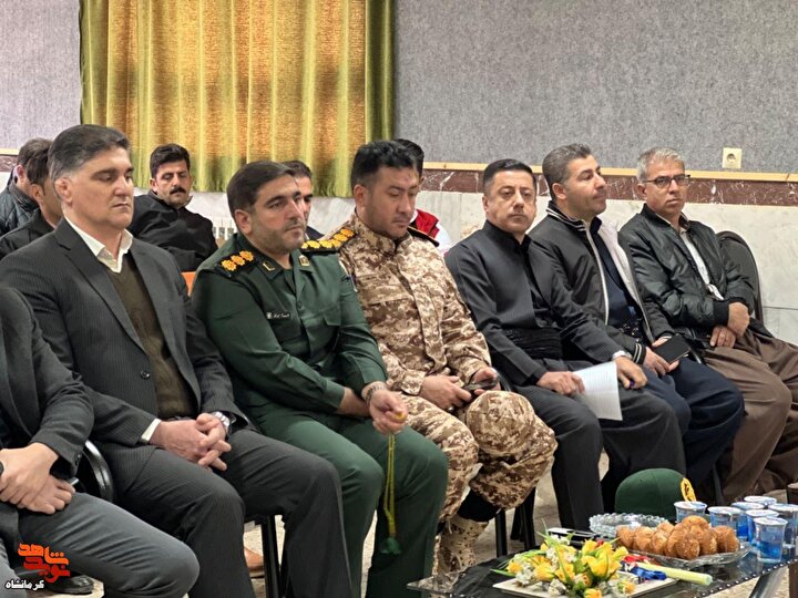 زنگ انقلاب در شهرستان پاوه نواخته شد+ تصویر