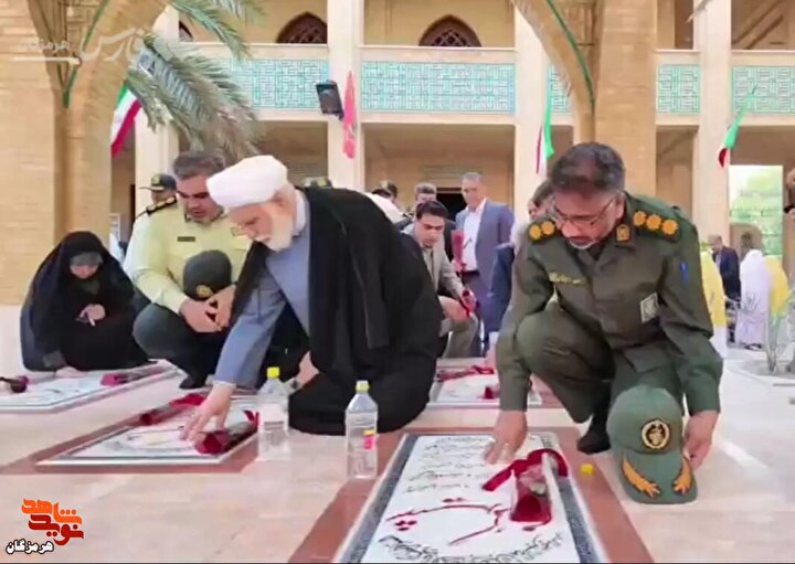 مراسم غبارروبی مزار شهدای گمنام در کیش