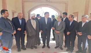 ادای احترام استاندار به مقام شامخ نخستین بانوی شهید استان بوشهر