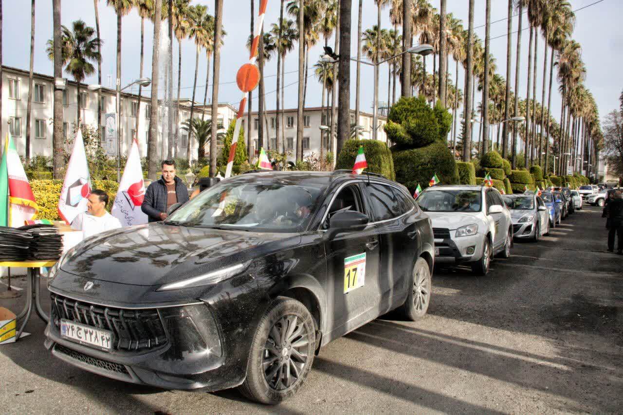 آغاز باشکوه مسابقات رالی خانوادگی ایثارگران سراسر کشور همزمان با دهه مبارک فجر در رامسر