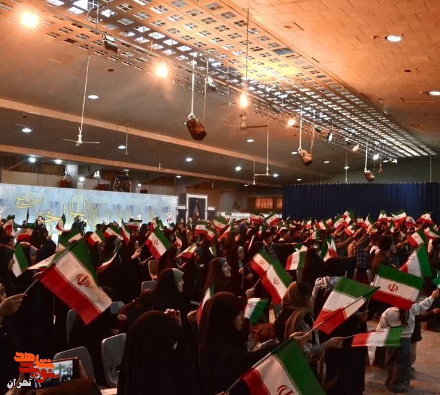 مهمانی لاله‌ها پیونددهنده نسل جدید با آرمان‌های شهداست