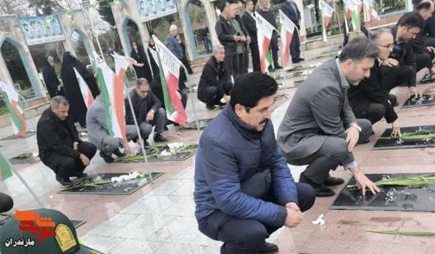 تصاویر/مراسم ملی میهمانی لاله‌ها در گلزار شهدای مازندران