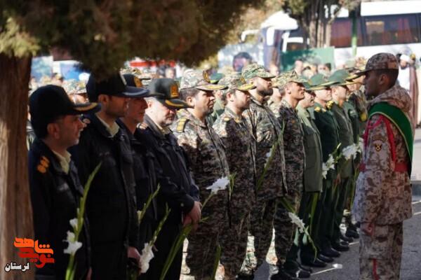 برگزاری آئین میهمانی لاله ها به مناسبت ایام الله دهه مبارک فجر در گلزار شهدای خرم آباد