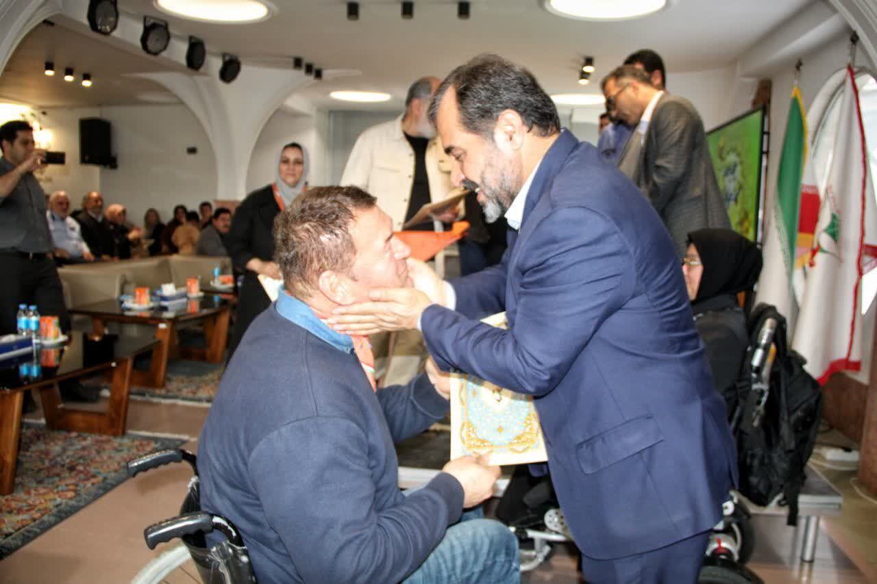 اختتامیه مسابقات رالی خانوادگی ایثارگران سراسر کشور در رامسر برگزار شد