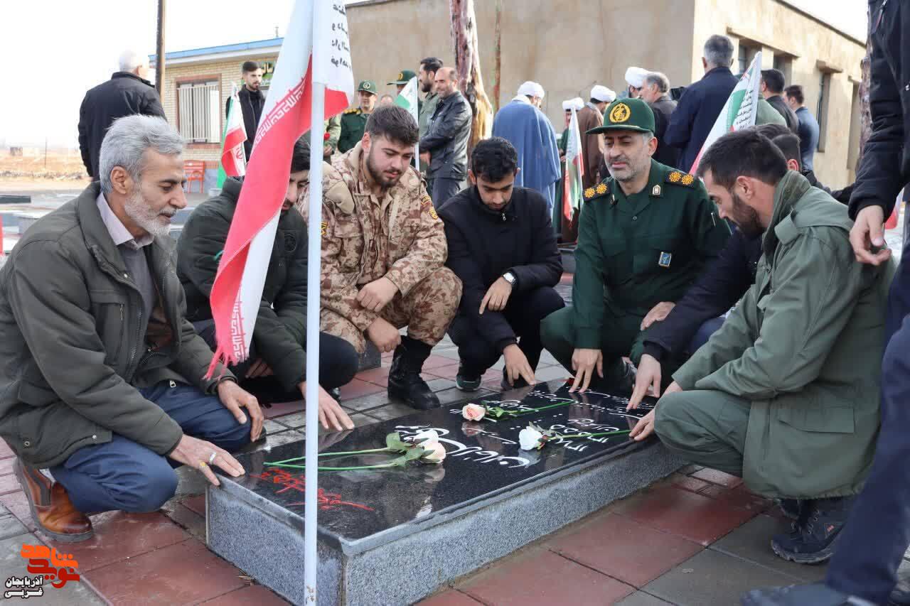 آیین میهمانی لاله‌ها همزمان با سراسر کشور در شهرستان باروق