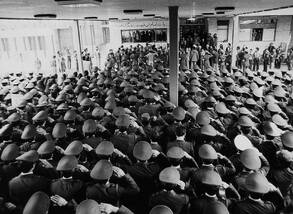 «۱۹ بهمن؛ روز بیعت آسمان با زمین؛ طنین اراده‌ی ملت در آستانه‌ی پیروزی»