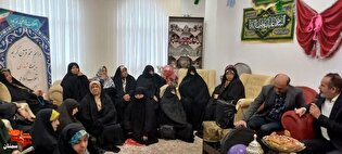 مراسم ختم قرآن به نیت شهدای انقلاب در سمنان برگزار شد