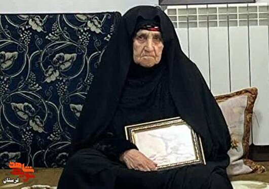 انتظار مادر شهید، یک نوع شهادت است