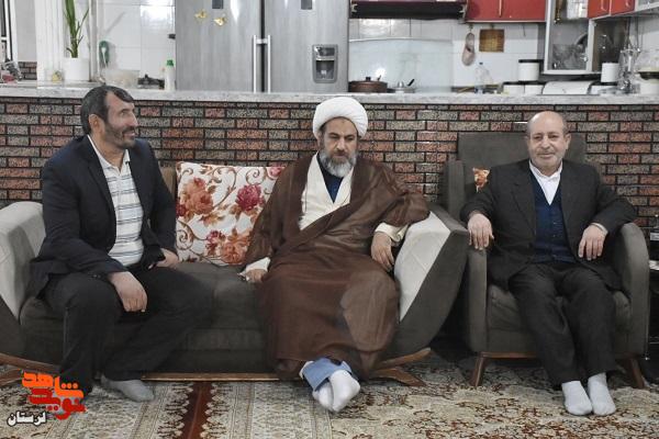دیدار با خانواده شهیدان والامقام«سردار علیمردان آزادبخت و اسد علی آزادبخت» در شهرستان کوهدشت