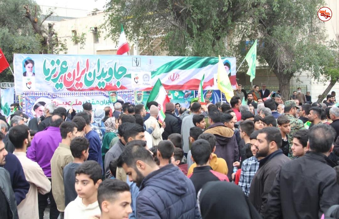 حضور حماسی مردم اهواز در راهپیمایی ۲۲ بهمن به روایت تصویر