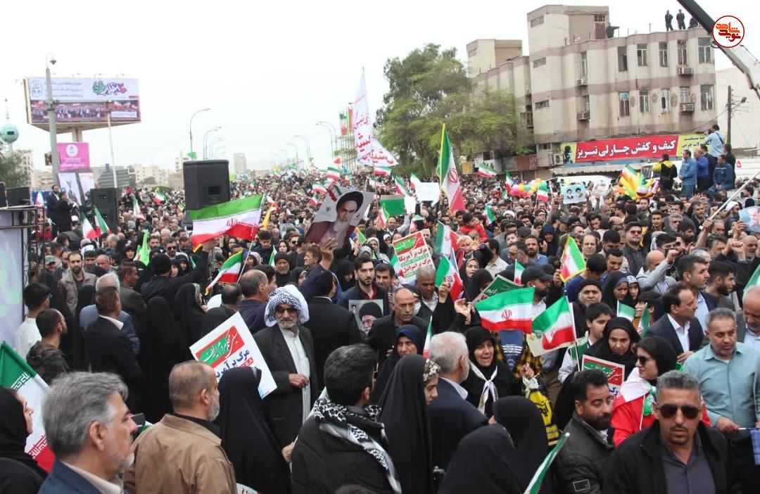 حضور حماسی مردم اهواز در راهپیمایی ۲۲ بهمن به روایت تصویر