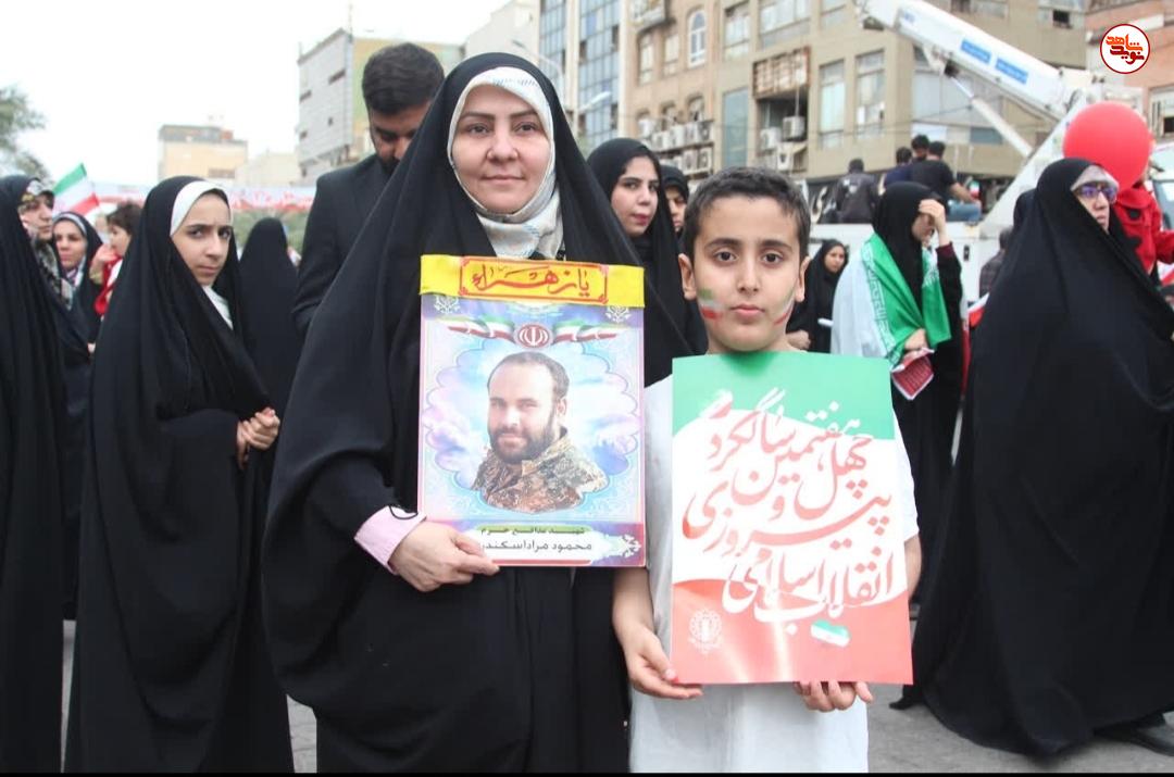 حضور حماسی مردم اهواز در راهپیمایی ۲۲ بهمن به روایت تصویر
