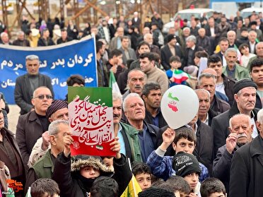 تصاویر|برگزاری باشکوه راهپیمایی ۲۲ بهمن در جوانرود با حضور گسترده مردم
