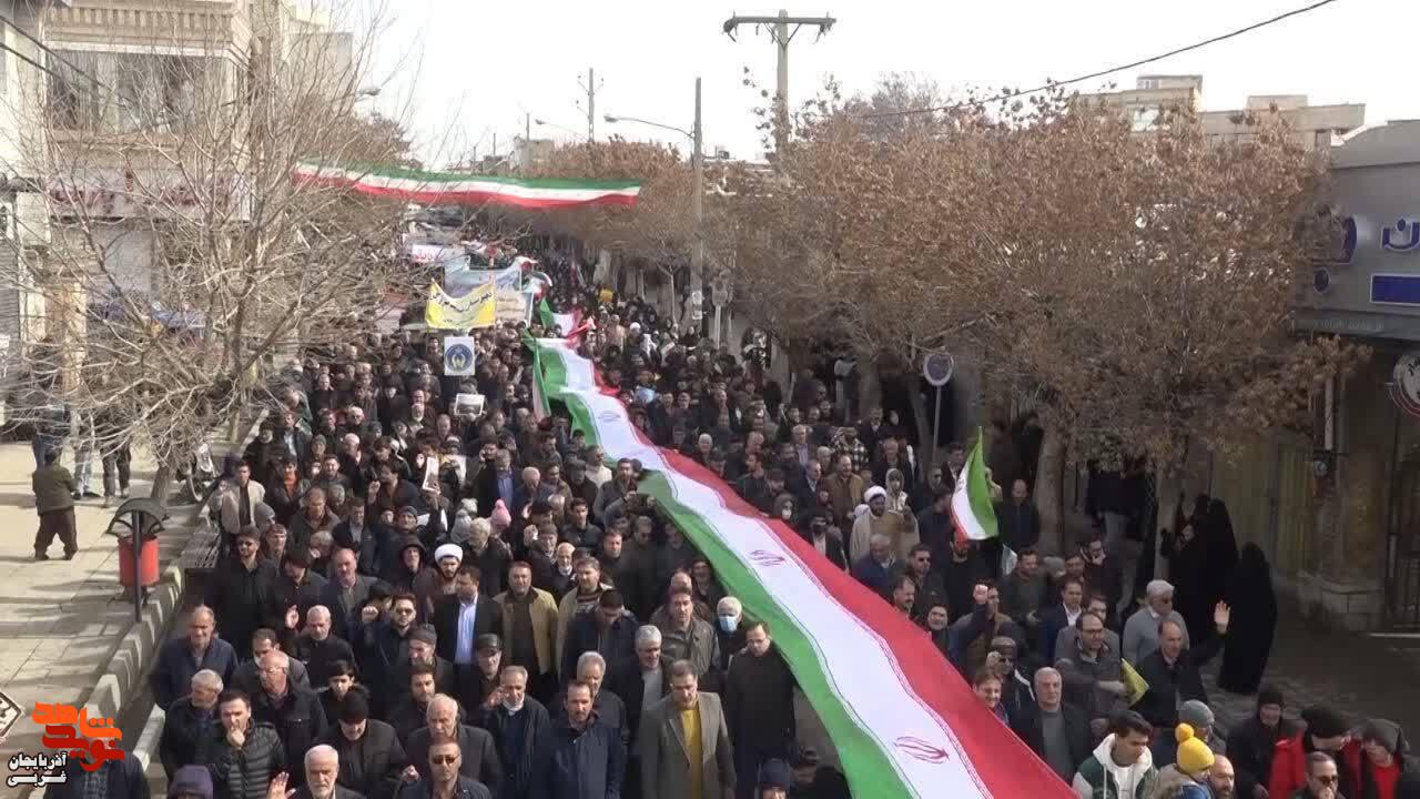 راهپیمایی یوم الله ۲۲ بهمن در تکاب