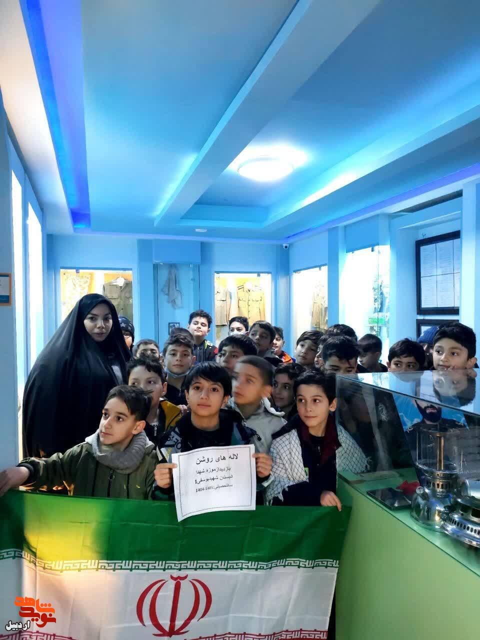 در دهه فجر انقلاب اسلامی بیش از چهار هزار نفر از موزه شهدای اردبیل بازدید کردند