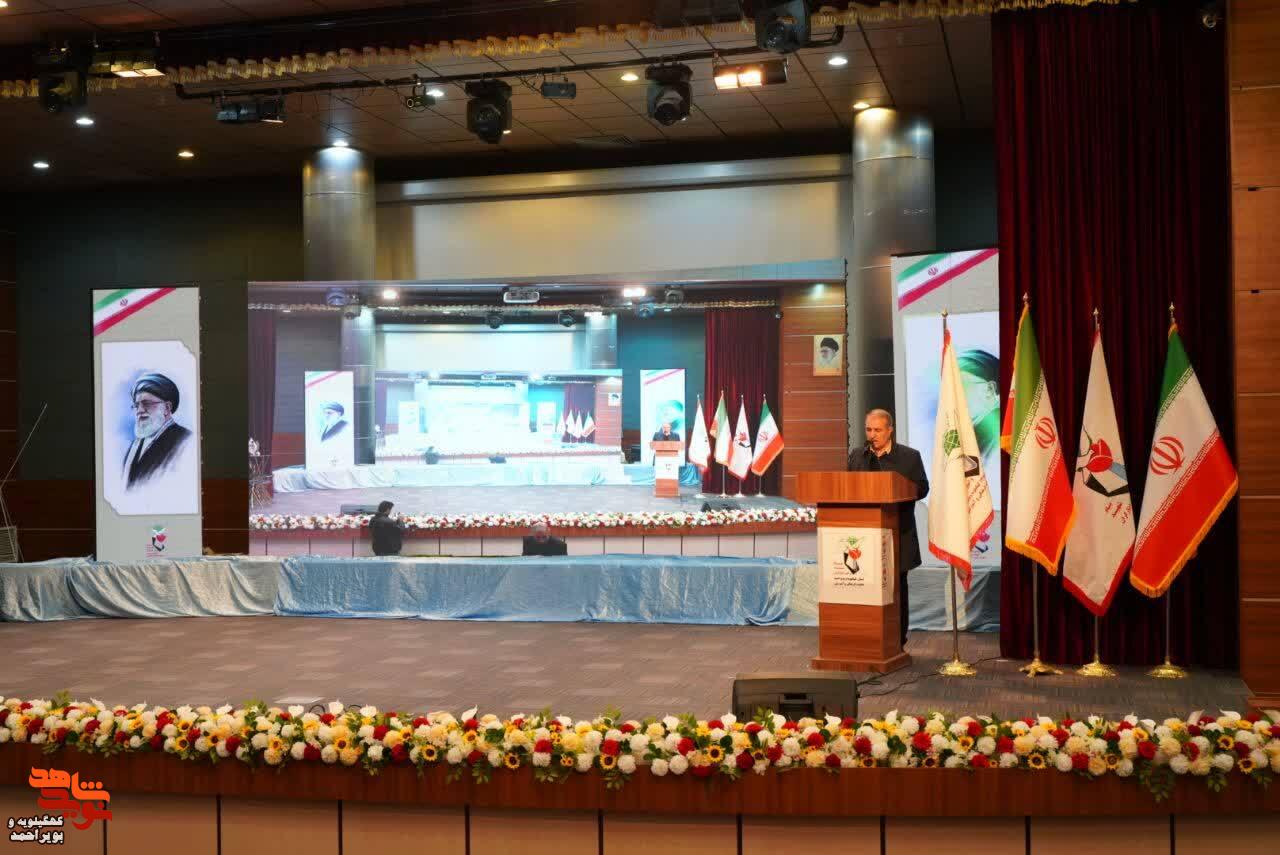 اختتامیه جشنواره ملی داستان ایثار و شهدای غریب در یاسوج+تصاویر