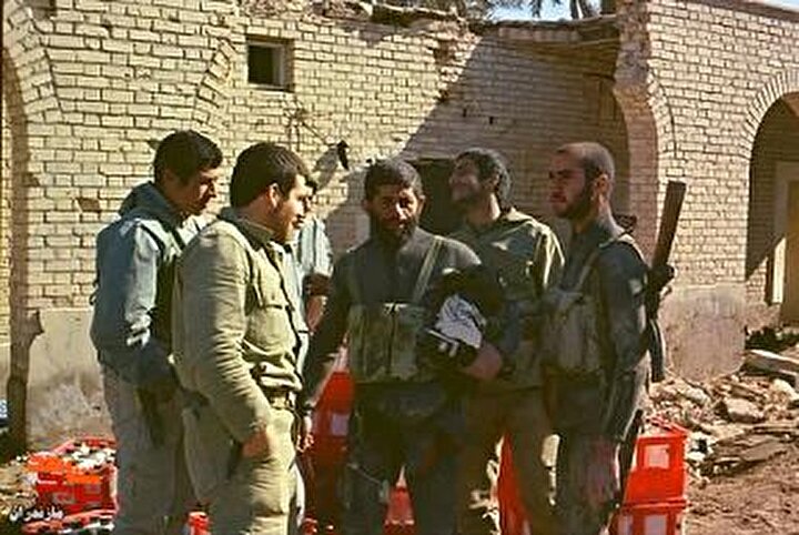 تصاویر کمتر دیده شده از دلاورمردان لشکر ویژه ۲۵ کربلا در (عملیات والفجر هشت)