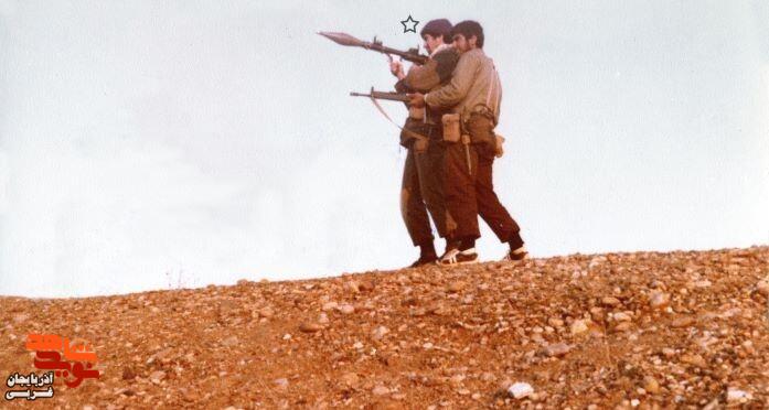 آلبوم عکس شهید «علی حاج حسینلو» منتشر شد آلبوم عکس شهید «علی حاج حسینلو» منتشر شد