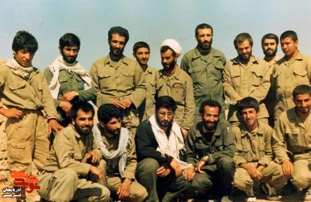 آلبوم عکس شهید «علی حاج حسینلو» منتشر شد آلبوم عکس شهید «علی حاج حسینلو» منتشر شد