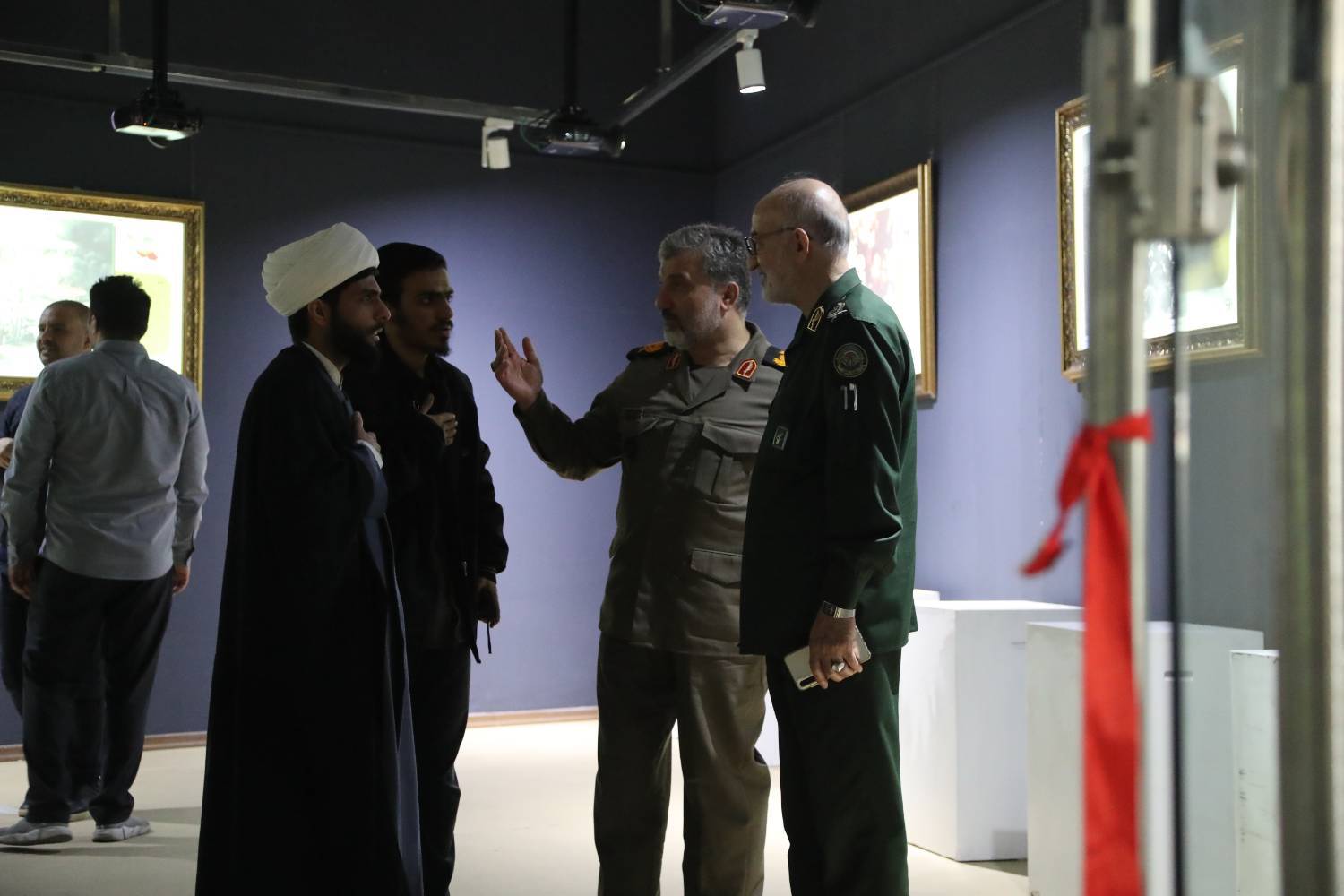 آیین افتتاح نمایشگاه «اسناد انقلاب اسلامی» در موزه ملی انقلاب اسلامی و دفاع مقدس برگزار شد