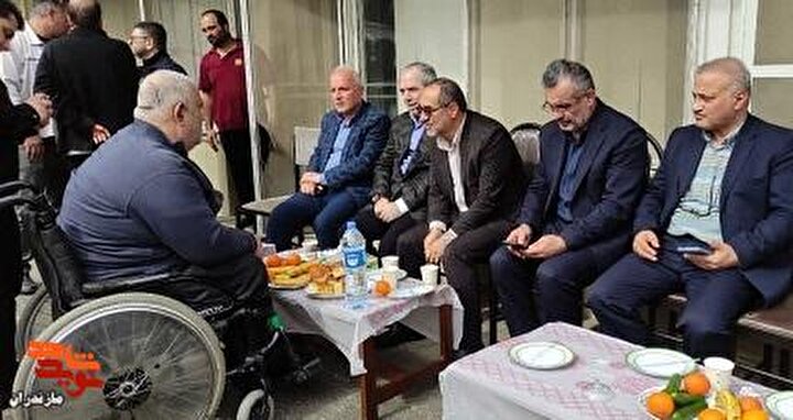 تصاویر/ نشست مدیرکل بنیاد مازندران با جانبازان نخاعی