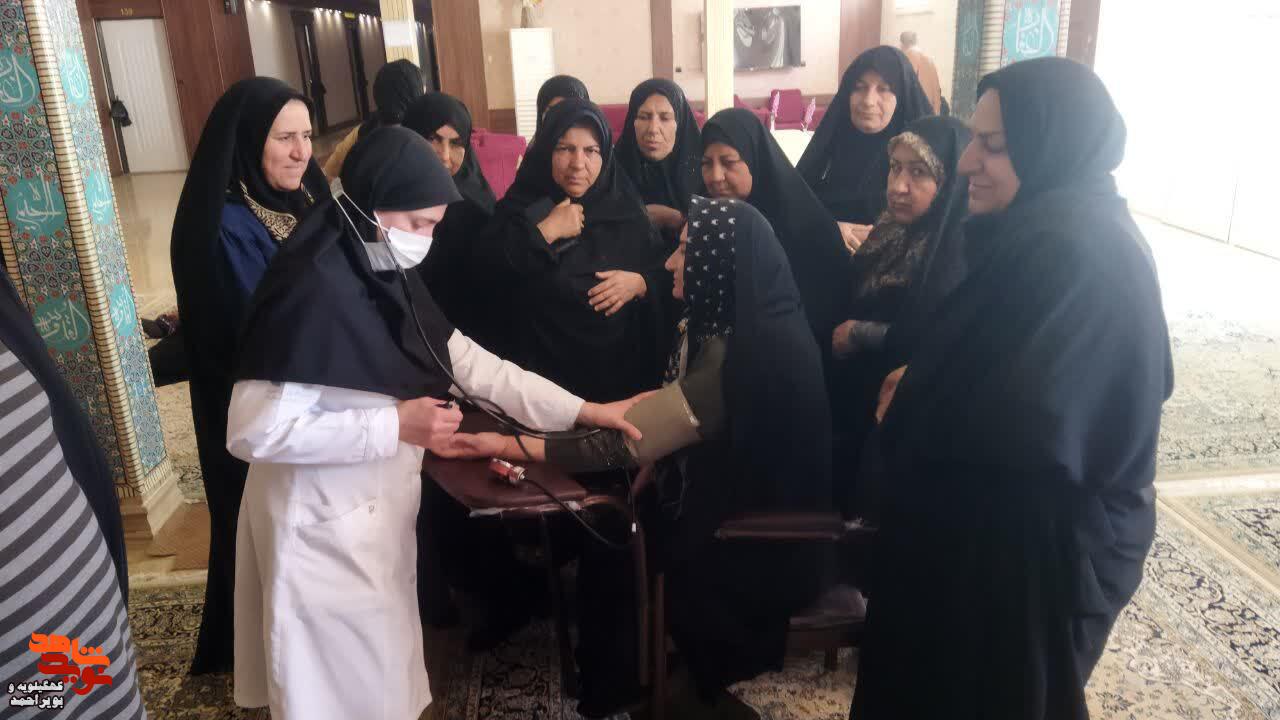 قم، میعادگاه دل‌های ایثار؛ روایت سفر معنوی خانواده‌های شاهد و ایثارگر لنده