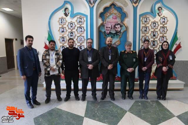 برگزاری کارگاه آموزشی کارتون و پوستر با محوریت دفاع مقدس در آذربایجانشرقی برگزاری کارگاه آموزشی کارتون و پوستر با محوریت دفاع مقدس در آذربایجانشرقی