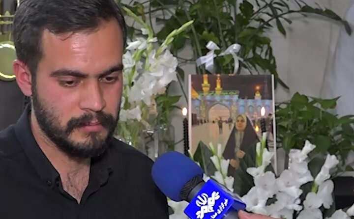 مادری که در آغوش پسر به شهادت رسید