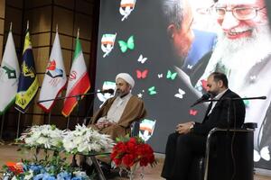 هر خدمتی در برابر عظمت فداکاری جانبازان و شهدا ناچیز است