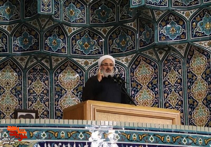 پیام عاشورا امروز بیش از هر زمان راهگشاست پیام عاشورا امروز بیش از هر زمان راهگشاست