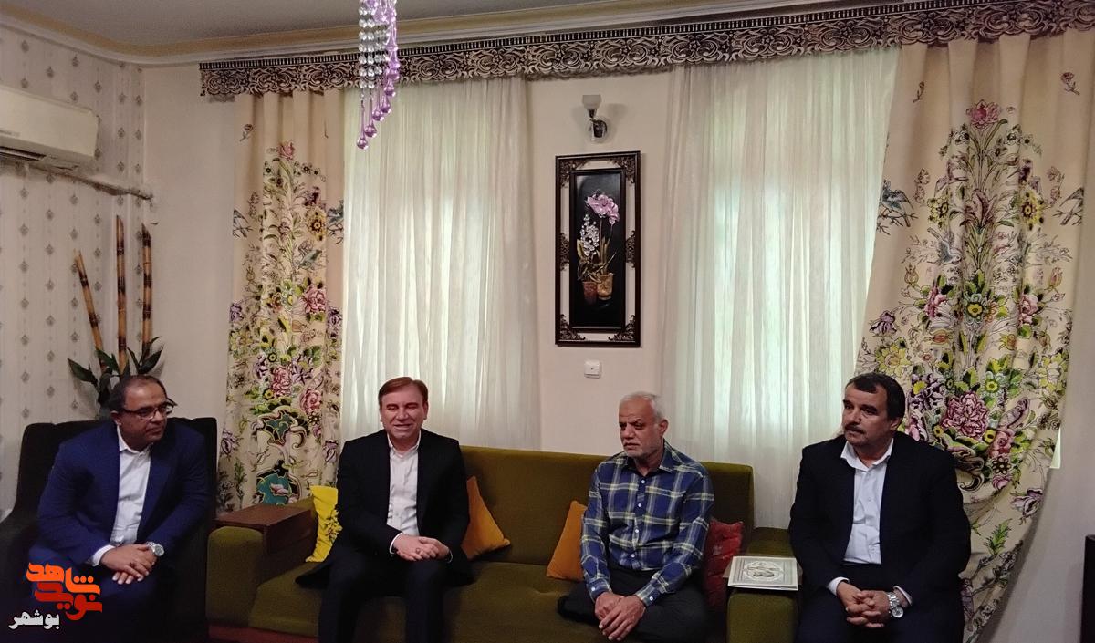 دیدار استاندار بوشهر با دو جانباز معزز در شهر بوشهر