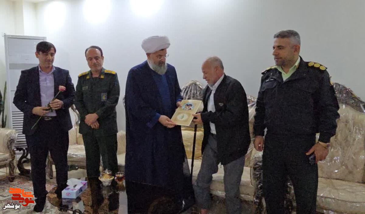 دیدار امام جمعه شهرستان دشتی با سه تن از جانبازان سرافراز دفاع مقدس دیدار امام جمعه شهرستان دشتی با سه تن از جانبازان سرافراز دفاع مقدس