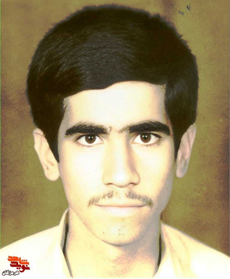 تصاویر به یادگار مانده از شهید «سیدعبدالحسین موسویپور شهواری» تصاویر به یادگار مانده از شهید «سیدعبدالحسین موسویپور شهواری»