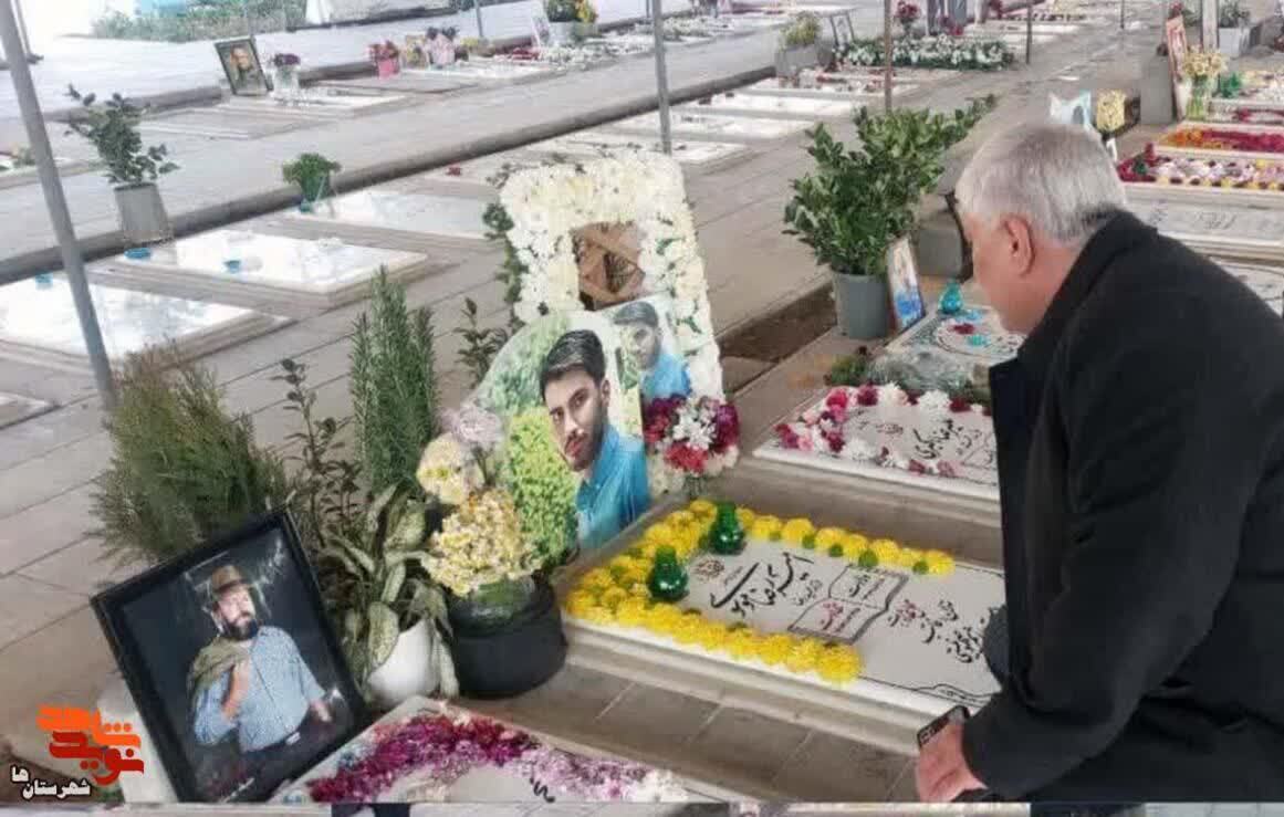 آیین غبارروبی و عطرافشانی مزار شهدای غریب در اسارت در شهرستان‌های استان تهران برگزار شد