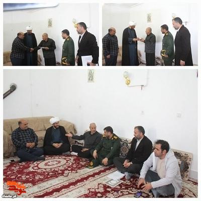 تجلیل مسئولان قصرشیرین از دو جانباز دفاع مقدس در طرح «علمداران حماسه» تجلیل مسئولان قصرشیرین از دو جانباز دفاع مقدس در طرح «علمداران حماسه»
