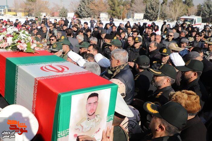 پیکر شهید مرزبانی در تبریز تشییع و به خاک سپرده شد پیکر شهید مرزبانی در تبریز تشییع و به خاک سپرده شد