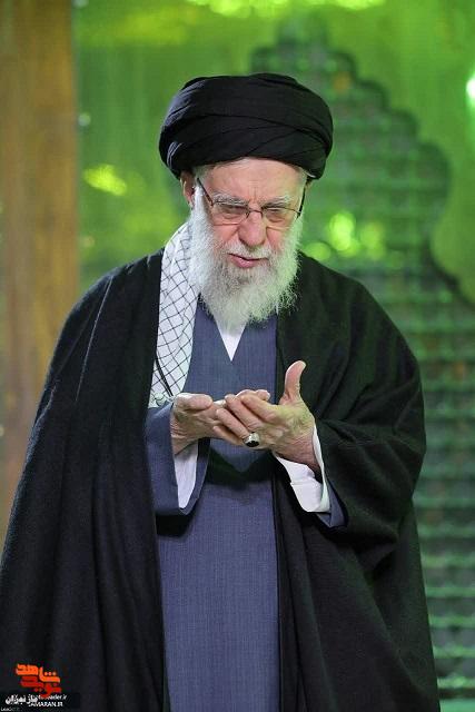 عکس/آخرین حضور شهید آیتالله خامنهای در حرم مطهر مرادش امام خمینی (قدس سره) عکس/آخرین حضور شهید آیتالله خامنهای در حرم مطهر مرادش امام خمینی (قدس سره)