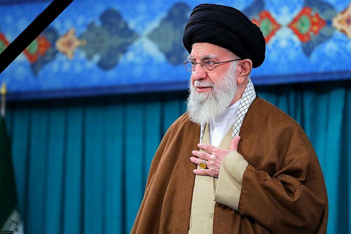 رهبر معظم انقلاب اسلامی به شهادت رسیدند رهبر معظم انقلاب اسلامی به شهادت رسیدند