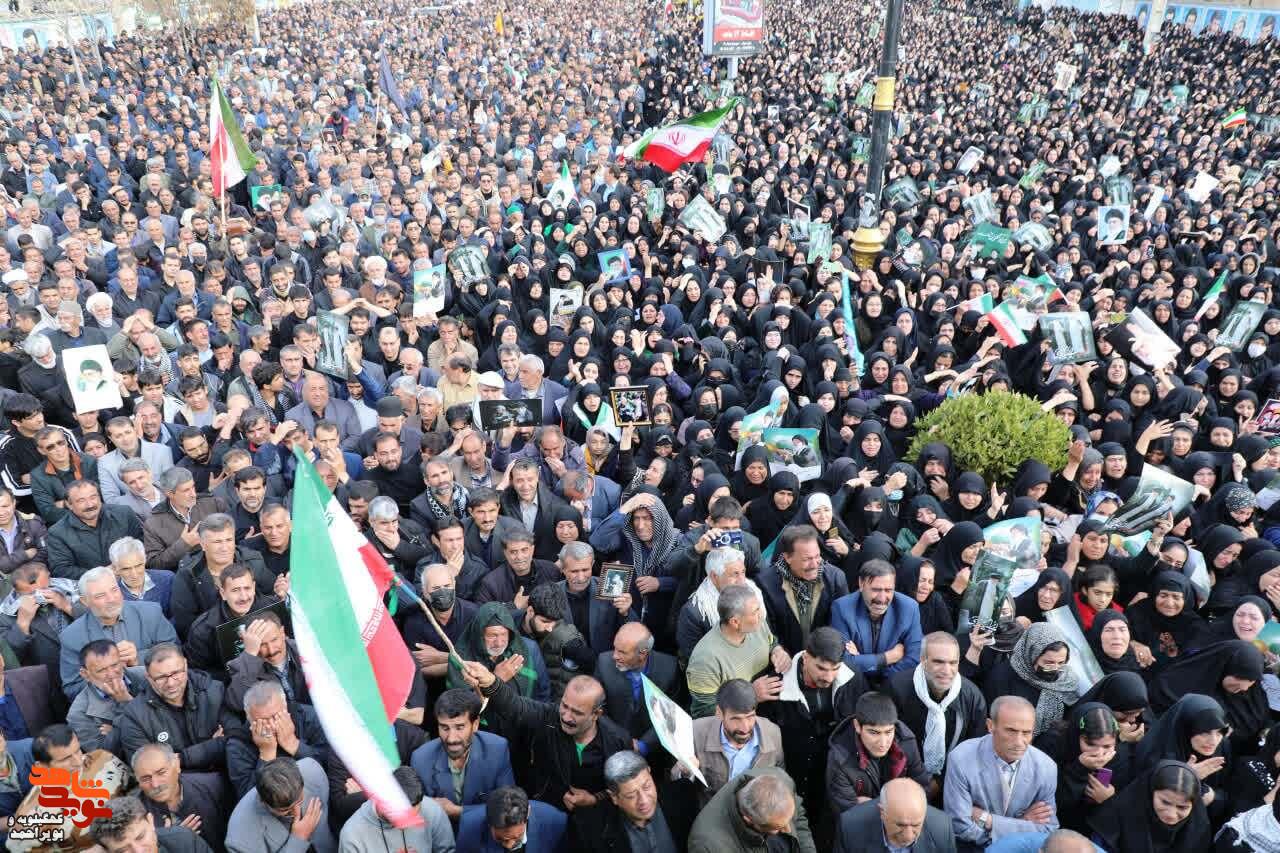 عکس| کهگیلویه وبویراحمد، میعادگاه عشق و وفاداری به رهبر شهید عکس| کهگیلویه وبویراحمد، میعادگاه عشق و وفاداری به رهبر شهید