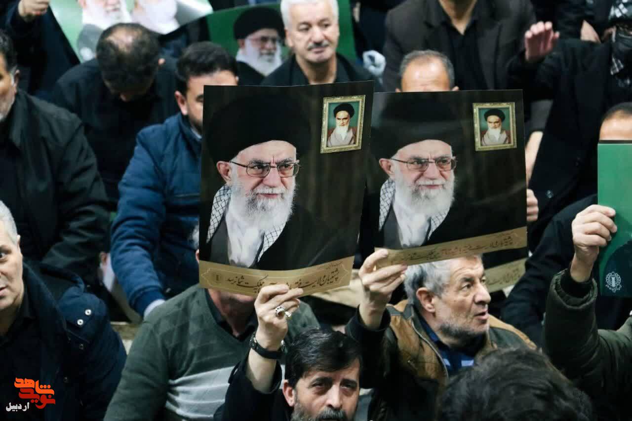 مراسم پرشکوه به مناسبت عروج ملکوتی قائد امت در مصلای اردبیل+ تصویر