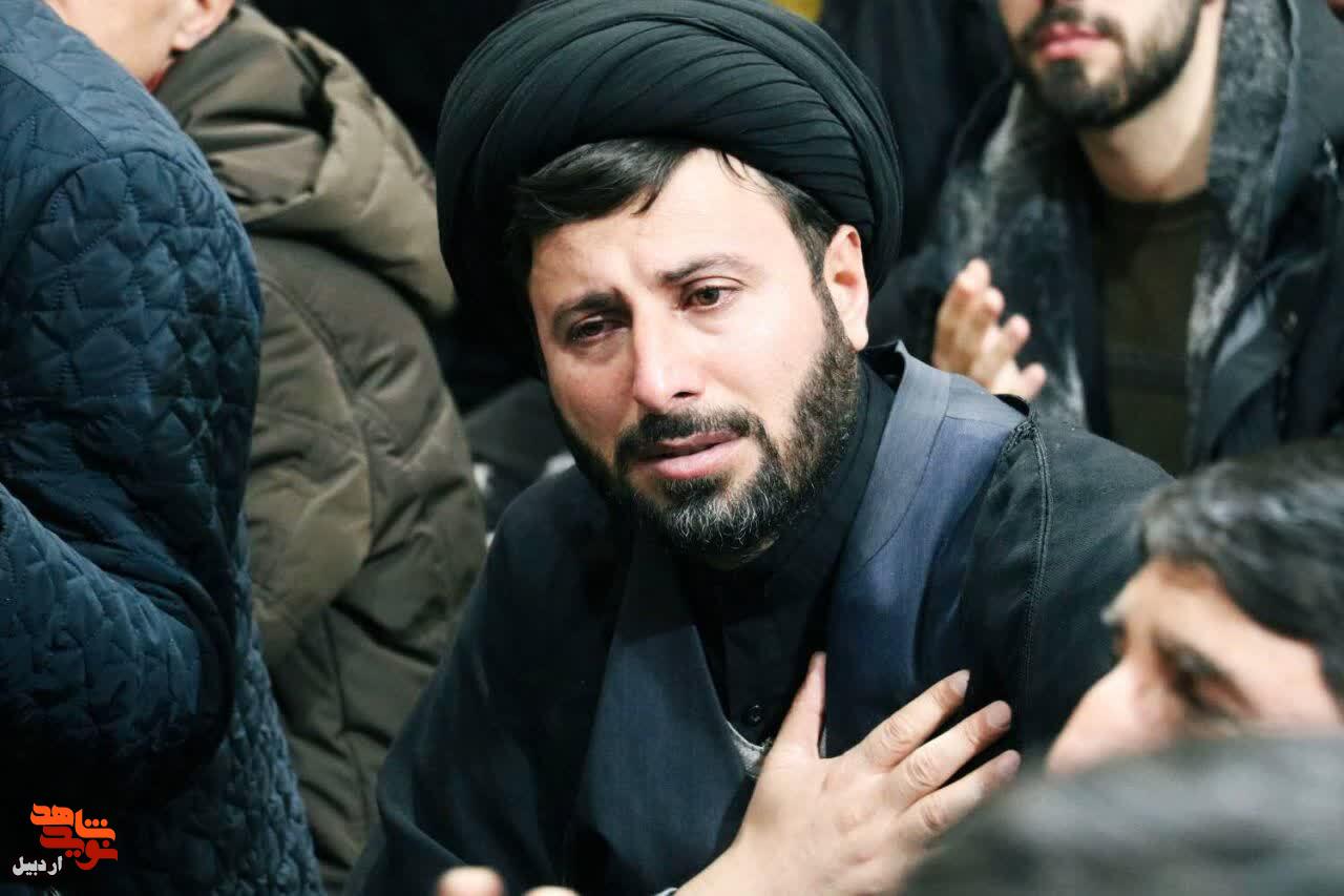مراسم پرشکوه به مناسبت عروج ملکوتی قائد امت در مصلای اردبیل+ تصویر