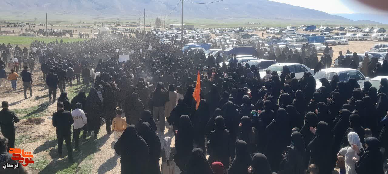 تشییع پیکر مطهر شهید «احمدرضا حیدری پادروند» در رومشکان