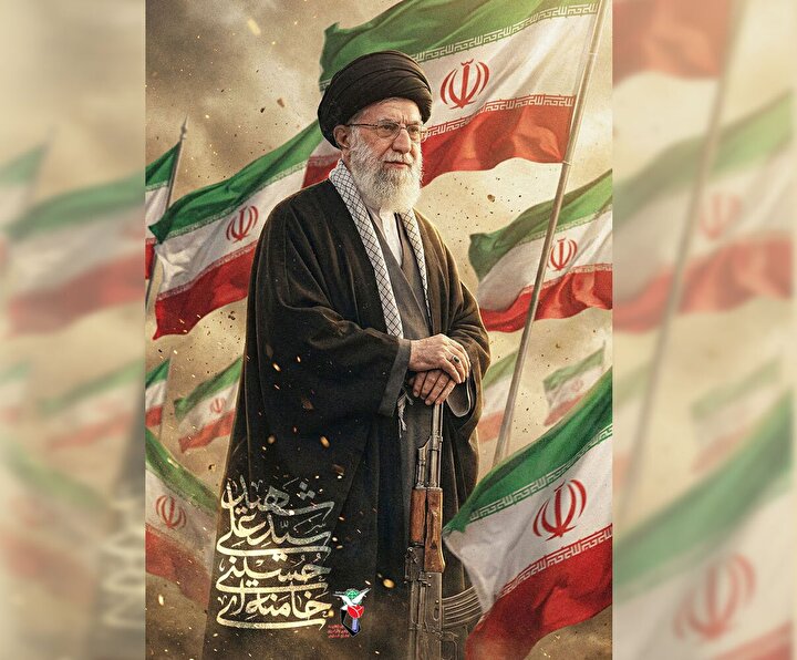 آنکه یادش هیچگاه خاموش نمی‌گردد؛ انتشار مجموعه پوستر از رهبر شهید