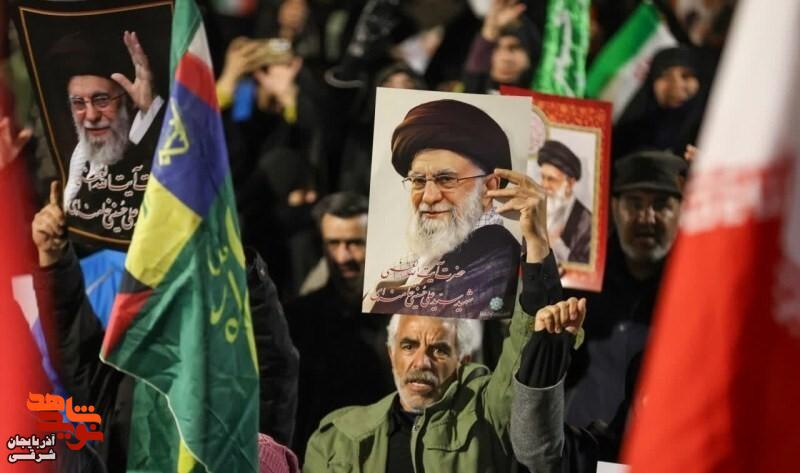 میدان ساعت تبریز در چهارمین روز شهادت امام خامنهای؛ دریاچهای از ولایت و غیرت میدان ساعت تبریز در چهارمین روز شهادت امام خامنهای؛ دریاچهای از ولایت و غیرت