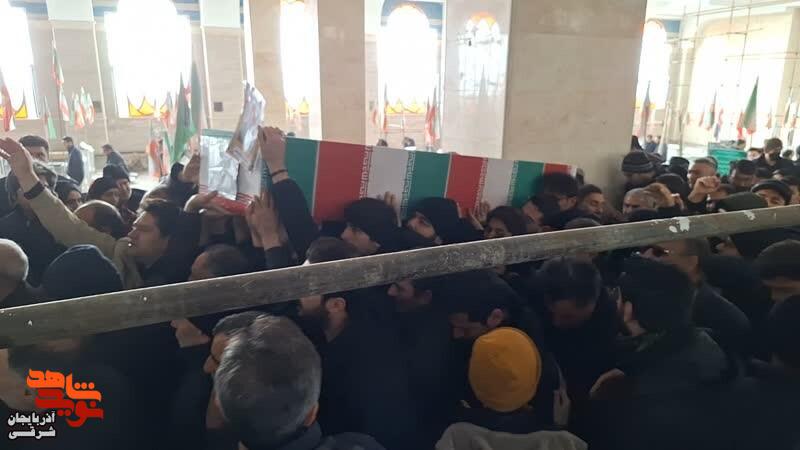وداع باشکوه با پیکر پاک شهیدان آذربایجان‌شرقی در وادی‌رحمت تبریز+تصاویر