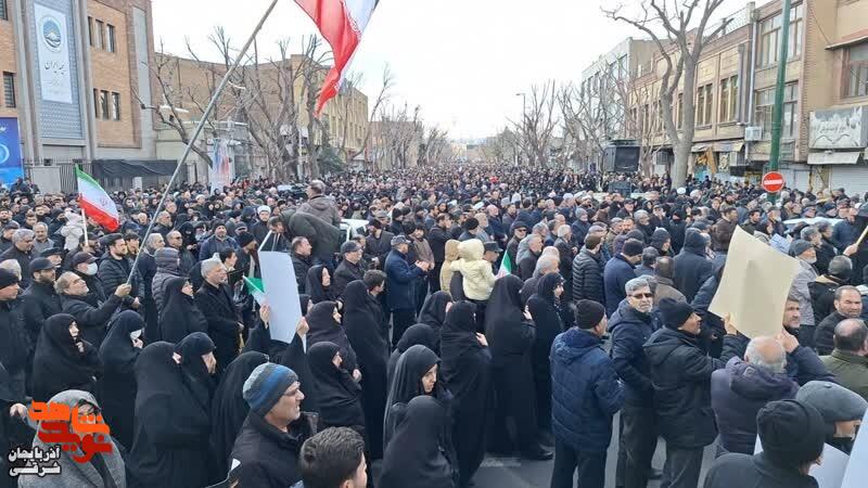 وداع باشکوه با پیکر پاک شهیدان آذربایجان‌شرقی در وادی‌رحمت تبریز+تصاویر